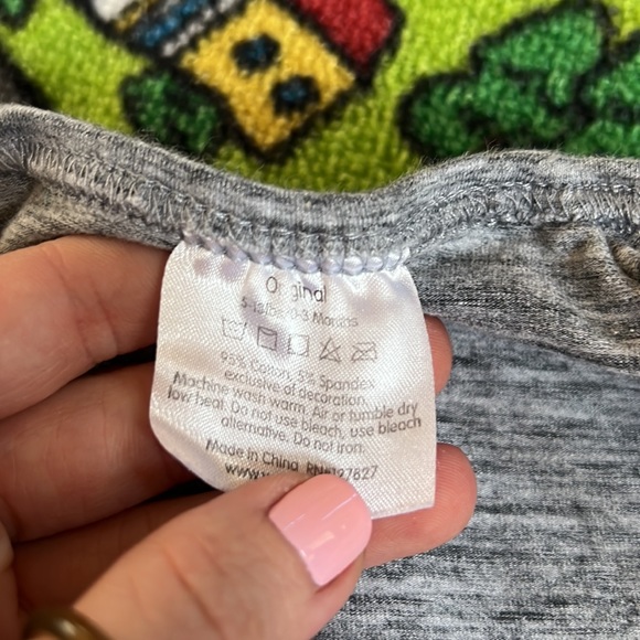 Swaddle - Picture 3 of 4